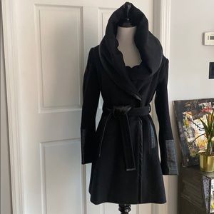 Via Spiga Beautiful Coat!